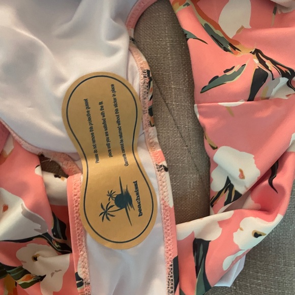 Tankini with a flirty ruffled top and full-coverage floral bottoms XL - Picture 5 of 6